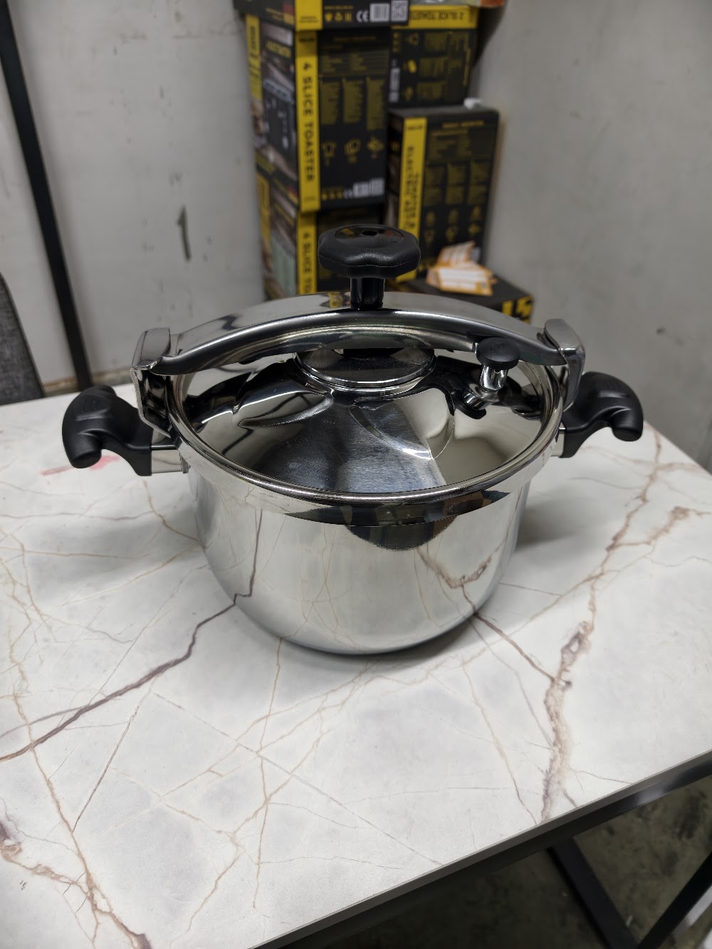 Скороварка с короткими ручками