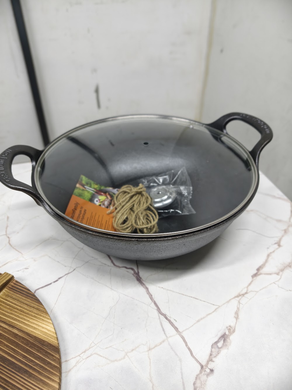 Чугунный казан 7л с двумя крышками (стекло + дерево), фото 2